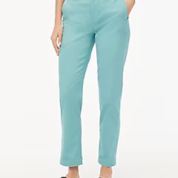 Petite high-rise girlfriend chino pant - Picture 2 of 5